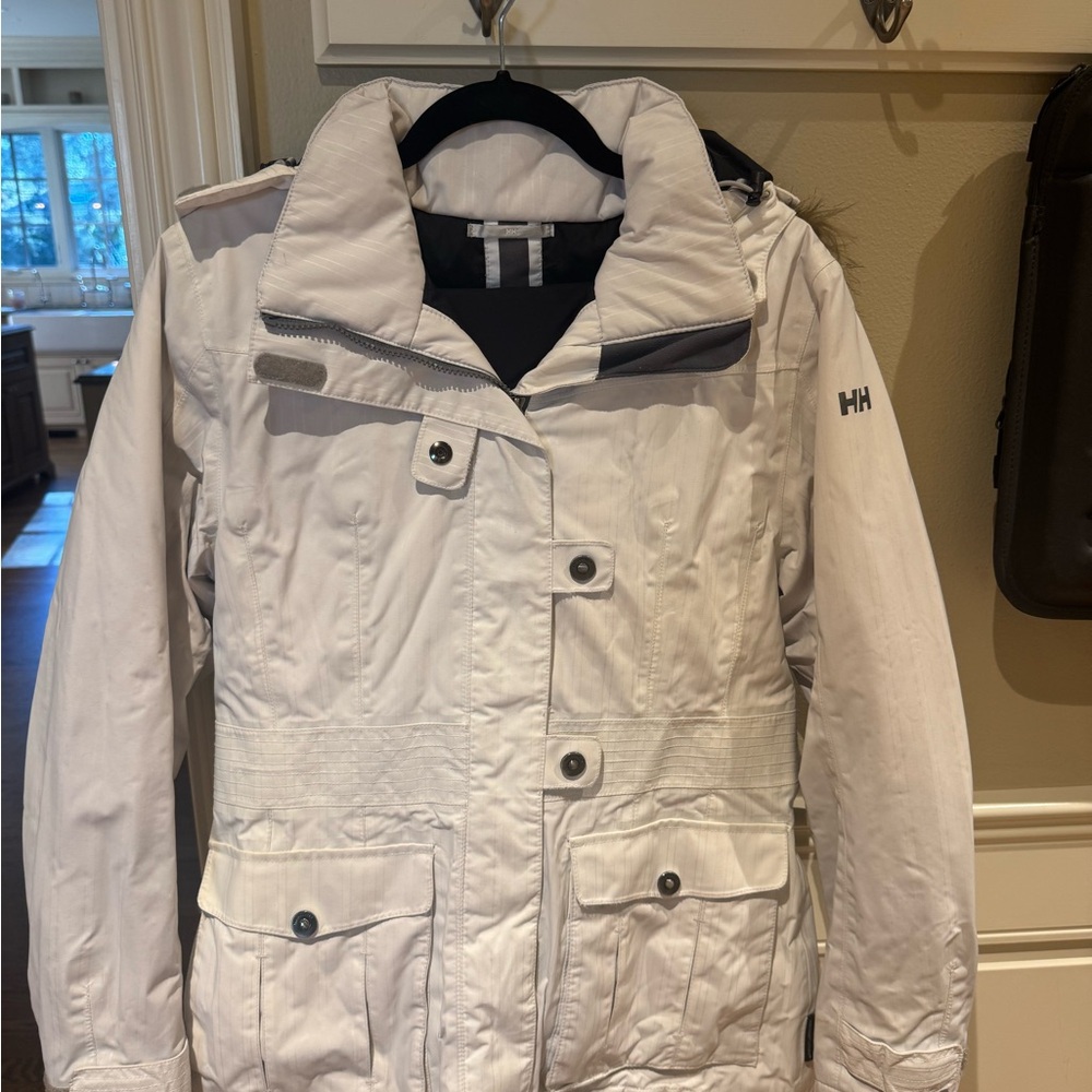 Helly Hansen Women's Snow Jacket in White